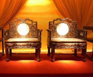 中式装修紫檀水波纹的形成