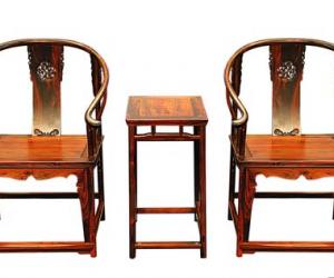 中式风格装修红酸枝一定是红色的吗